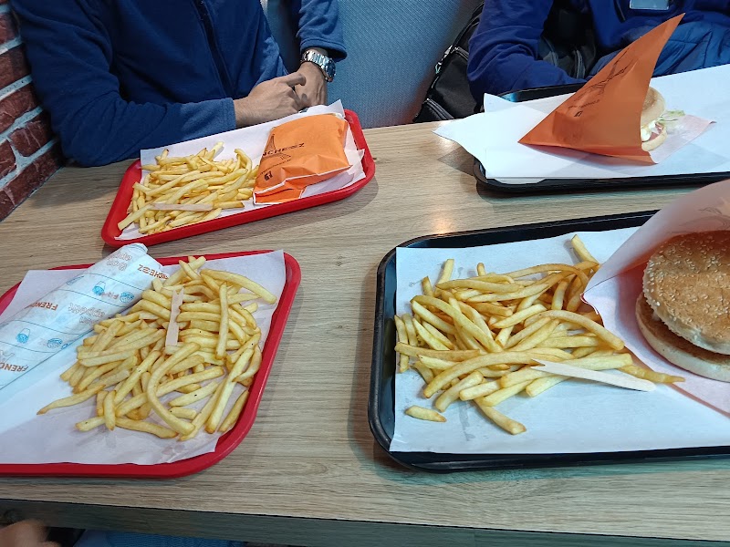 Restaurant Frencheez Rennes à Rennes, France