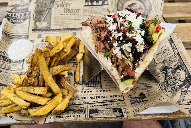 Restaurant Frisch süßes – Cağ kebap à Marseille, France