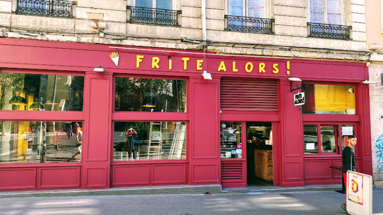 FRITE ALORS ! TERREAUX – Poutines québécoises – Frites belges – Burgers