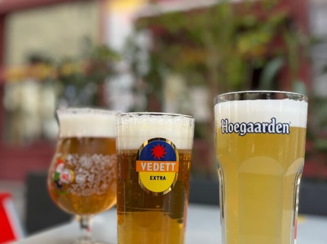 Restaurant FRITE ALORS ! TERREAUX – Poutines québécoises – Frites belges – Burgers à Lyon, France