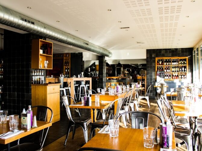 Restaurant Fuxia Brest Port de Commerce à Brest, France