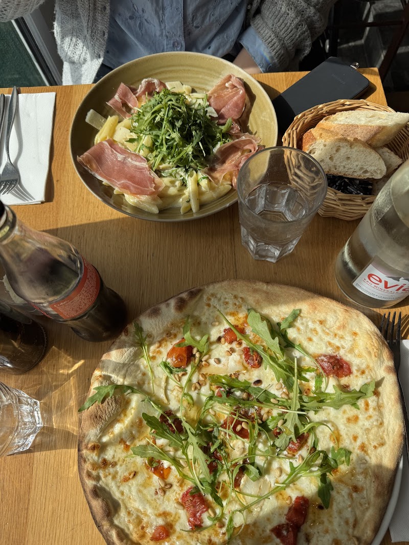 Restaurant Fuxia Brest Port de Commerce à Brest, France