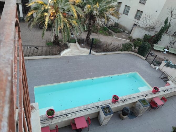 Restaurant Garrigae Distillerie de Pézenas – Hôtellerie et Spa à Pézenas, France