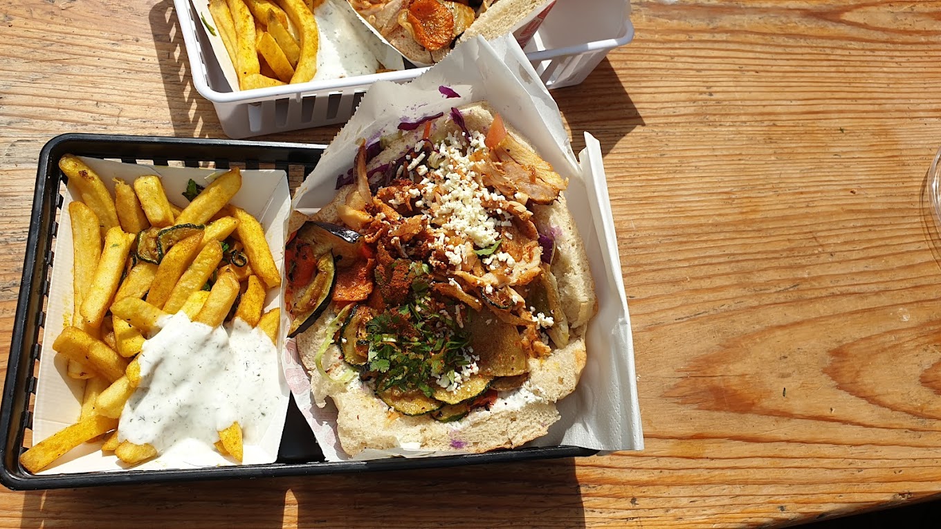 Restaurant GEMÜSE – Berliner Kebap à Paris, France
