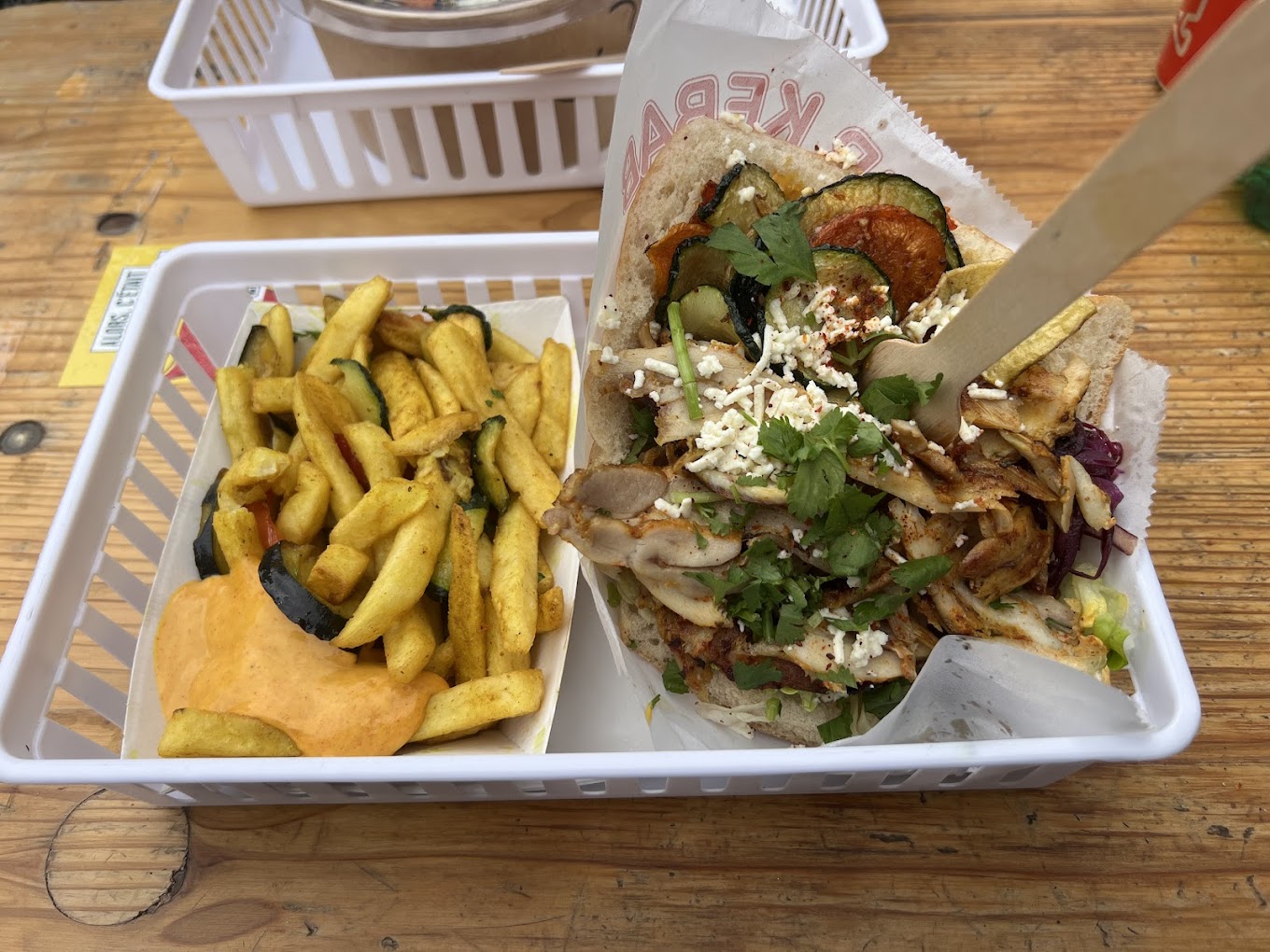 Restaurant GEMÜSE – Berliner Kebap à Paris, France
