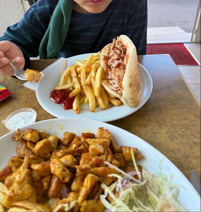 Restaurant Go fast chicken à Reims, France