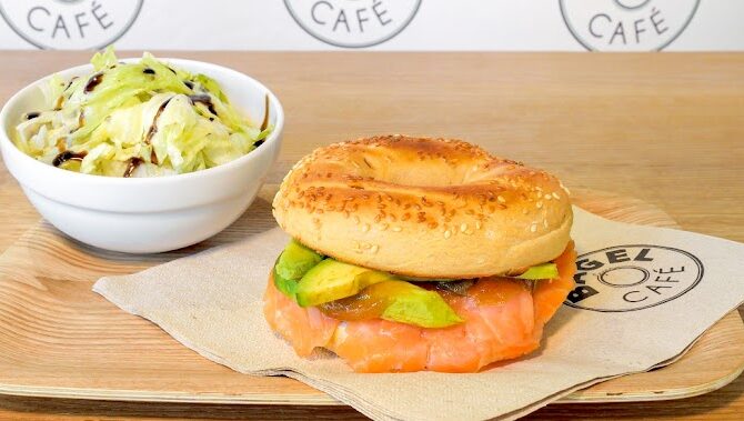 Restaurant Green Bagel café à Pontault-Combault, France