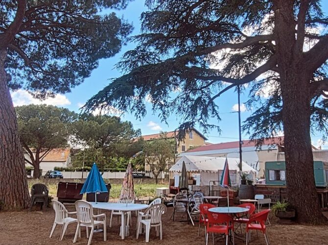 Restaurant Guinguette de la Buissonnière à Pézenas, France