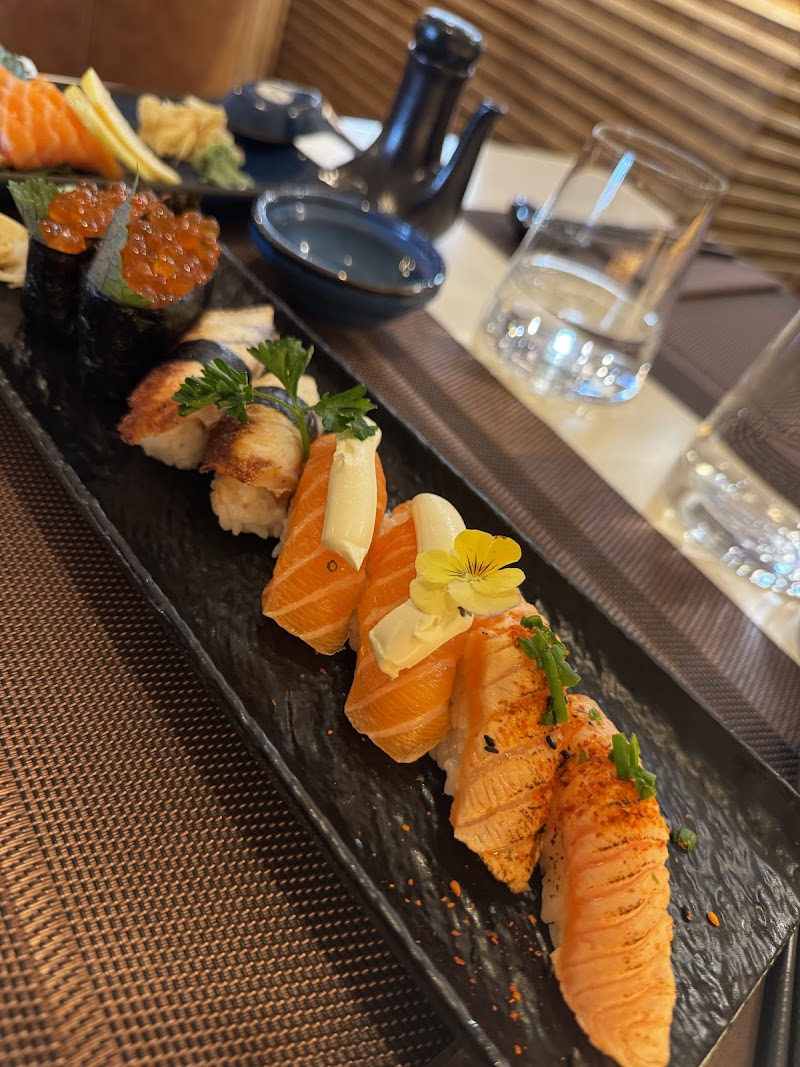 Restaurant HIKARI Sushi & Roll à Toulouse, France