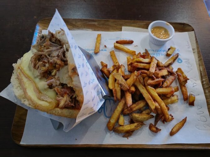 Restaurant HORIZONTAL ARTISAN QUEBABISTE à Montreuil, France