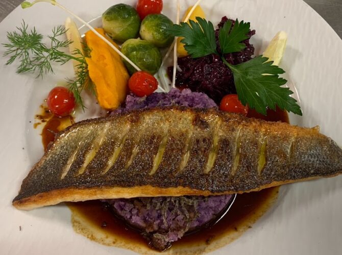 Hotel Restaurant Le Coquelicot Logis à Burnhaupt Le Haut. à Burnhaupt-le-Haut, France