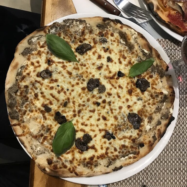 Restaurant Il Pomodoro A&I à La Seyne-sur-Mer, France — photo 1