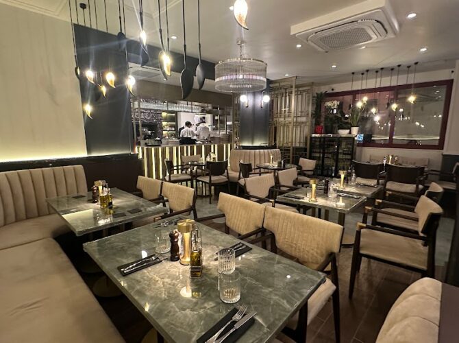 Restaurant Il Rosso Paris à Paris, France