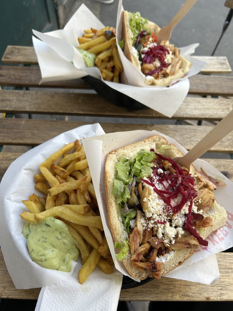 Restaurant IMPACT BERLINER KEBAP à Paris, France
