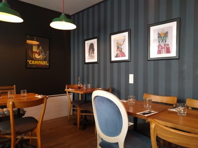 Restaurant In Teglia Théâtre à Dijon, France