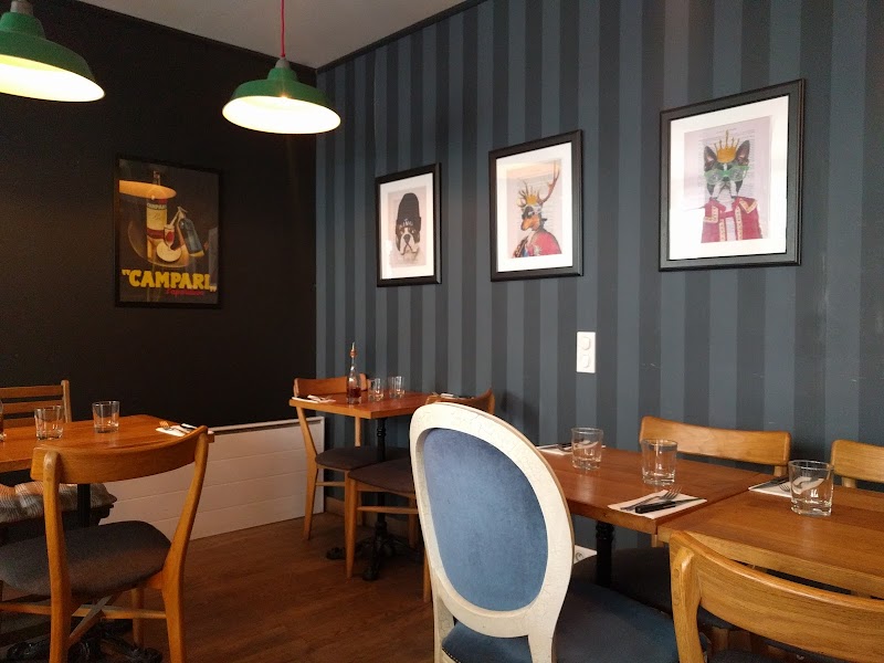 Restaurant In Teglia Théâtre à Dijon, France