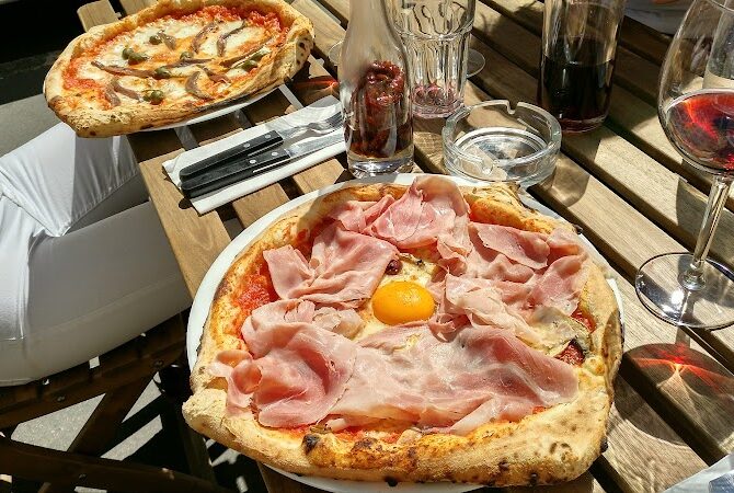 Restaurant In Teglia Théâtre à Dijon, France