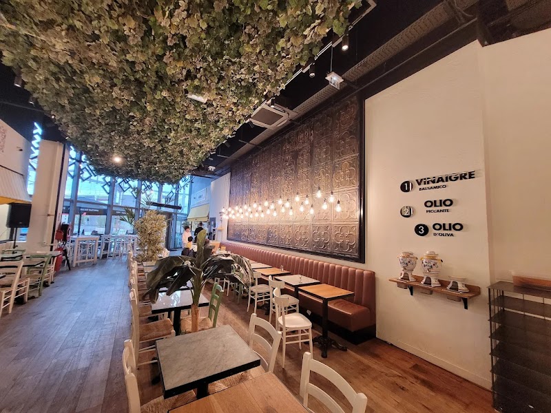 Restaurant IT – Italian Trattoria à Lyon, France