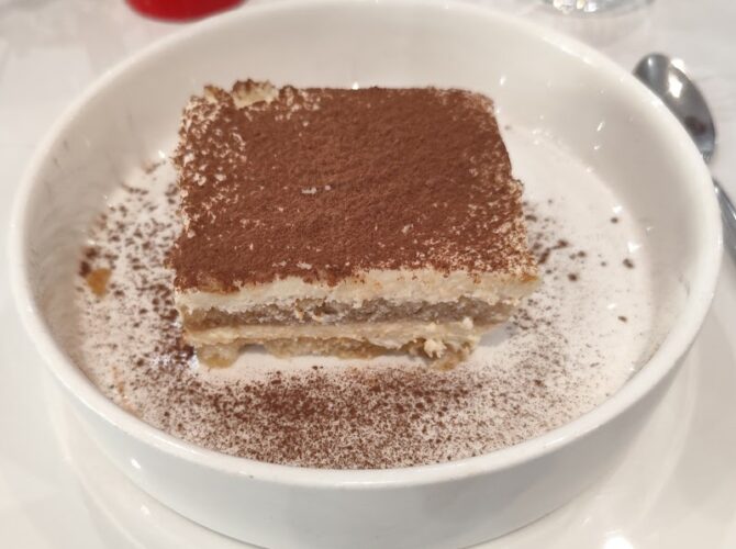 Restaurant Italian Club (ex Marco Polo) à Champs-sur-Marne, France