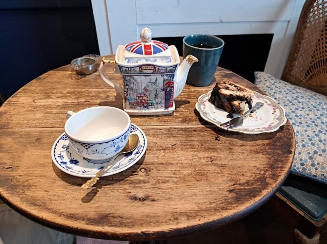 Restaurant It’s Five O’Clock Somewhere à Rennes, France