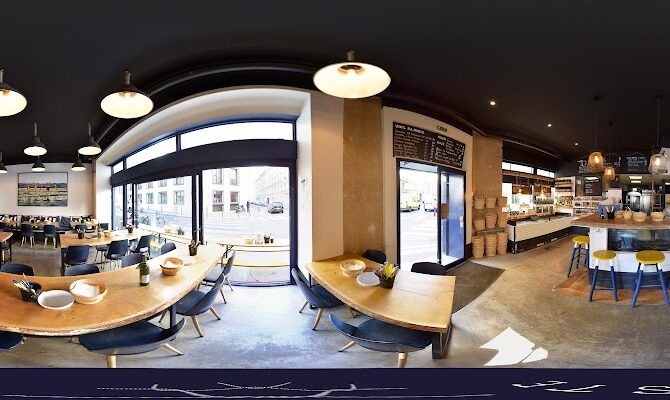 Restaurant Juste à Paris, France