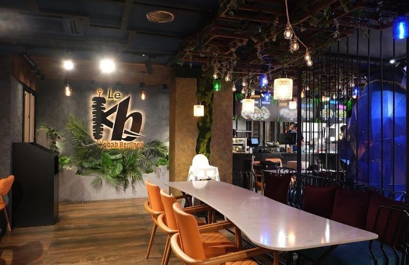 Restaurant KB – Kebab Berliner à Champs-sur-Marne, France