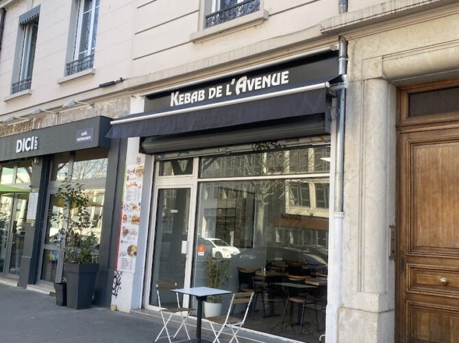 Restaurant Kebab de l’Avenue à Lyon, France