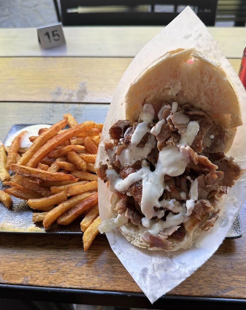 Restaurant Kebab Doner IBO51 à Reims, France