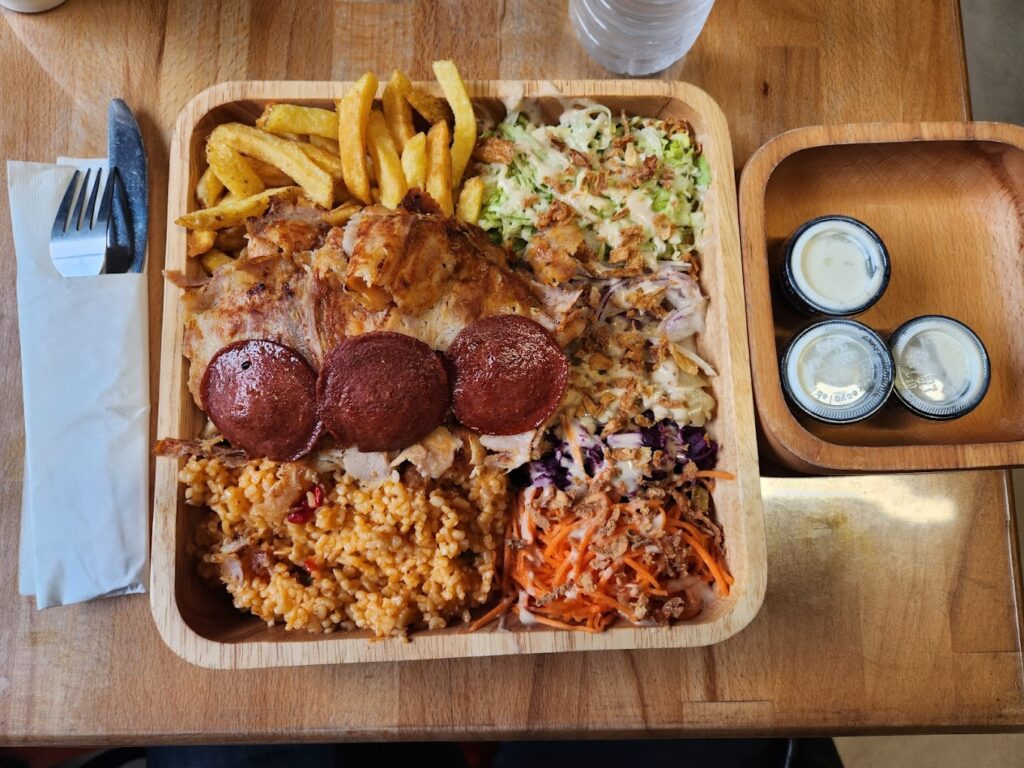 Restaurant Kebab Factory (Rue du Commerce) à Tours, France