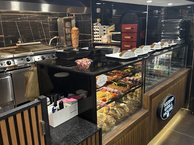 Restaurant Kebab Grill House 63 à Lyon, France