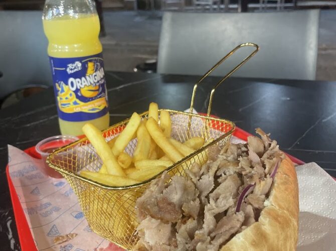 Restaurant Kebab à Bordeaux, France