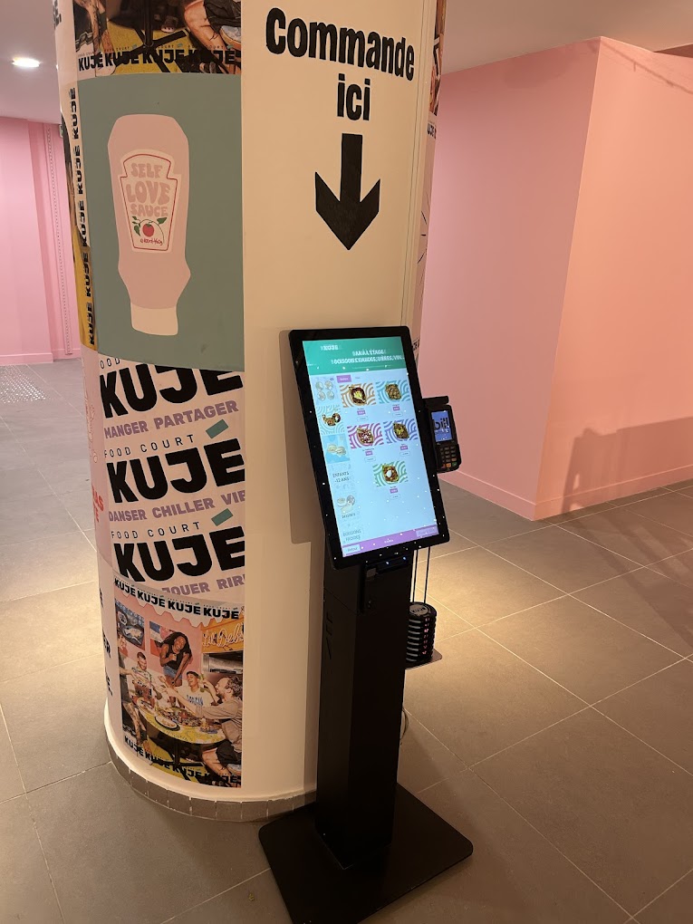 Restaurant KUJÉ Food Court à Metz, France