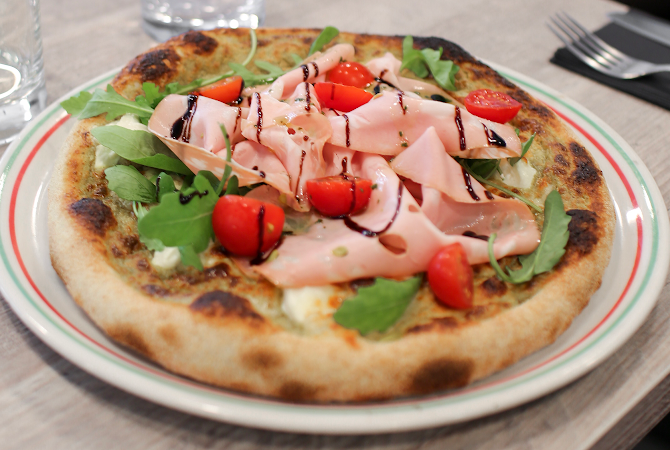 La Chandelle Restaurant Pizzeria à Grenoble, France