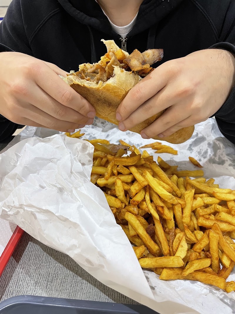 Restaurant La ch’tite frite en folie à Reims, France