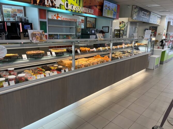 Restaurant La Croissanterie à Pontault-Combault, France