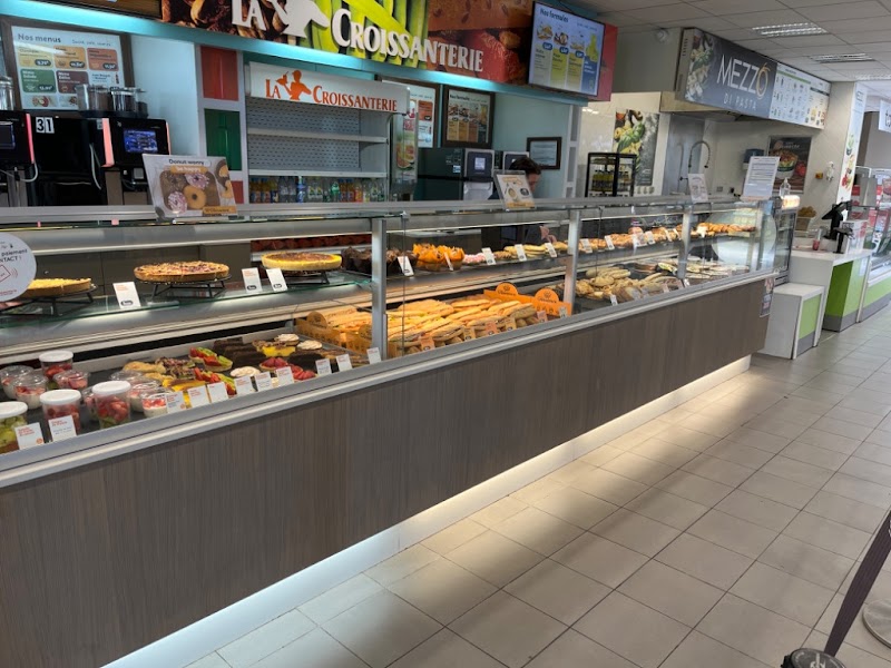 Restaurant La Croissanterie à Pontault-Combault, France