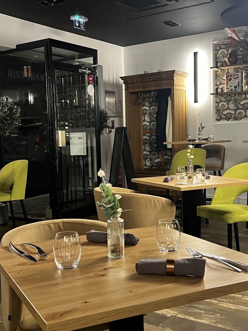 Restaurant La Cucina di Fossati à Reims, France