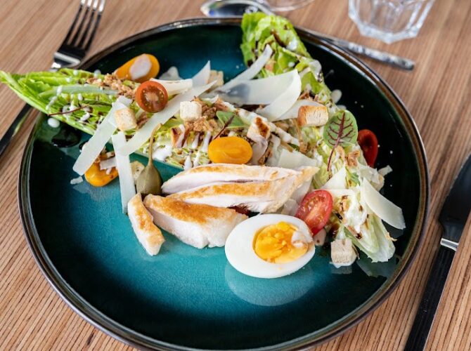 LA CURVA Restaurant italien à Villeneuve-d'Ascq, France