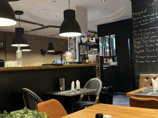 Restaurant La Factory gangi à Grenoble, France