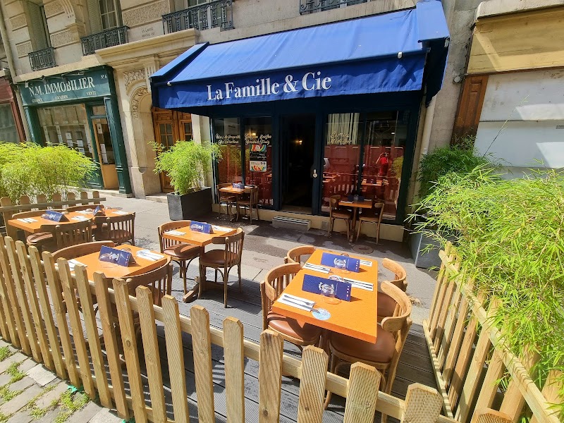 Restaurant La famille & cie à Paris, France