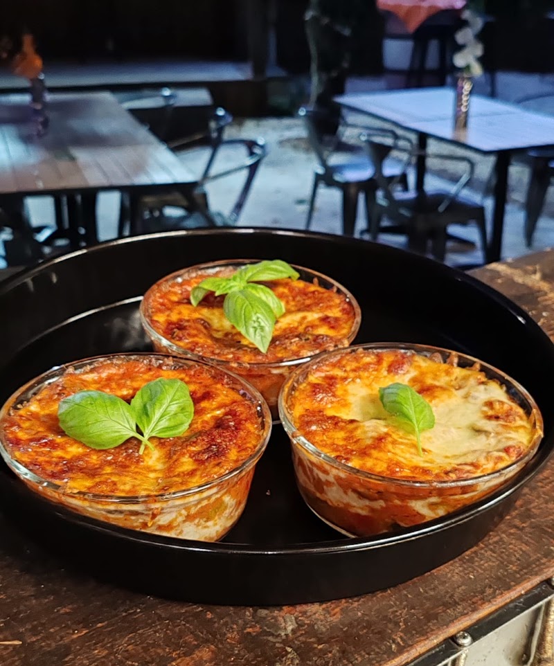 Restaurant La Guinguette de Peyne à Pézenas, France