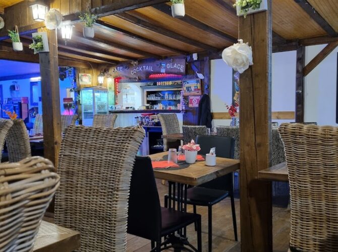 Restaurant La Guinguette de Peyne à Pézenas, France