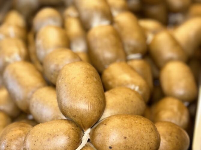 Restaurant La Maison du Boudin Créole à Sainte-Geneviève-des-Bois, France