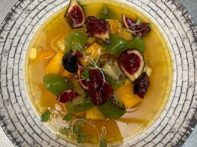 Restaurant La Mascotte Montmartre à Paris, France