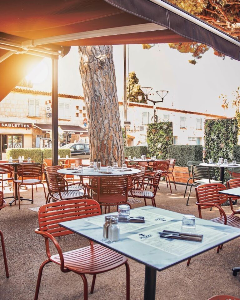 Restaurant La Piazza à La Seyne-sur-Mer, France — photo 1