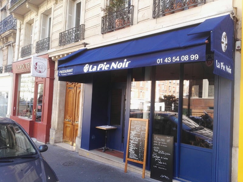 Restaurant La Pie Noir à Paris, France