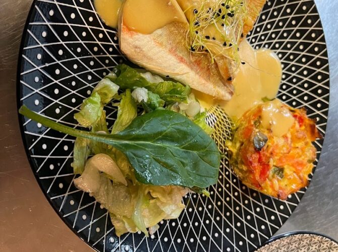 Restaurant La Pie Noir à Paris, France