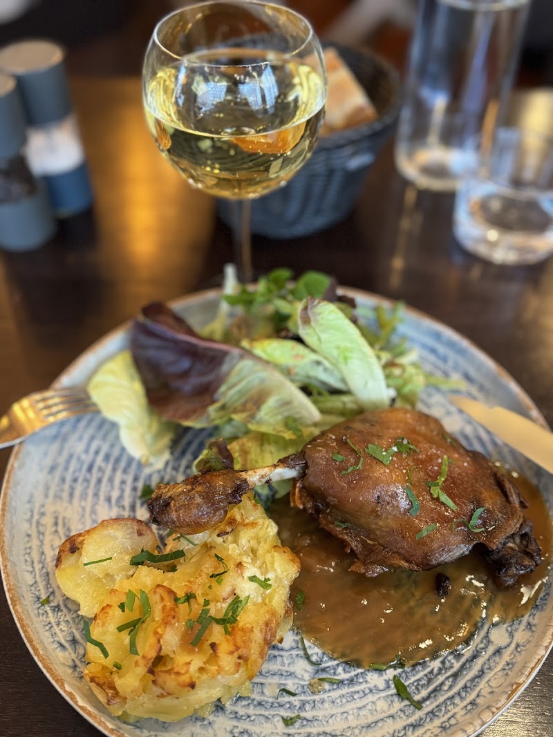 Restaurant La Pie Noir à Paris, France