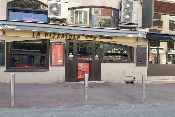 Restaurant La Pizzaiola “Chez Xavier” à Cannes, France