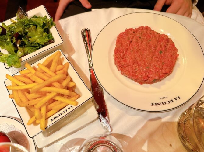 Restaurant La Rotonde à Paris, France